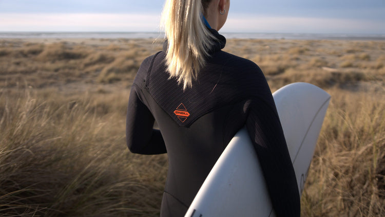 O'Neill Women's Hyperfreak Wetsuit Review