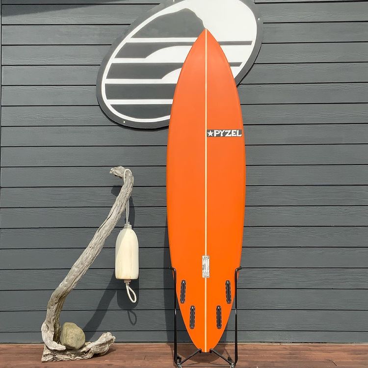 Load image into Gallery viewer, Pyzel Padillac 6&#39;10 x 19 ¾ x 2 ¾ Surfboard • LIKE NEW
