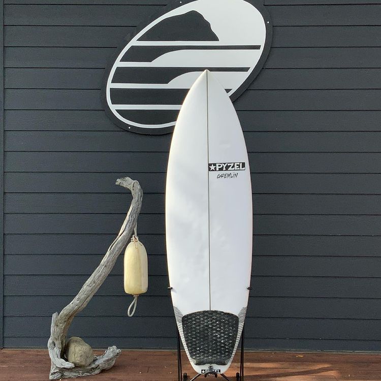 Load image into Gallery viewer, Pyzel Gremlin XL 6&#39;0 x 20 ¾ x 2.63 Surfboard • USED
