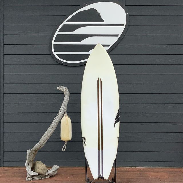 Load image into Gallery viewer, Solid WTF 5&#39;9 x 19.87 x 2 ½ Surfboard • USED
