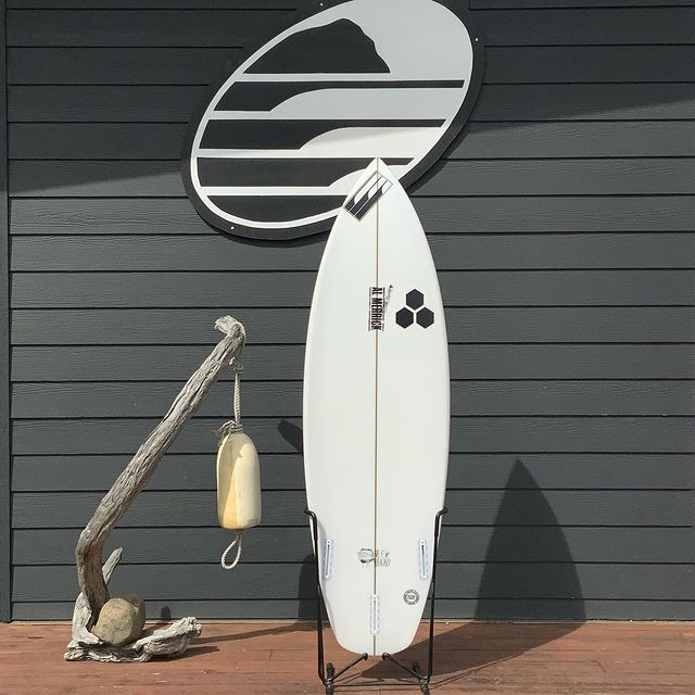 Load image into Gallery viewer, Channel Islands Neckbeard 5&#39;8 x 19 ¾ x 2 ⅜ Surfboard • USED
