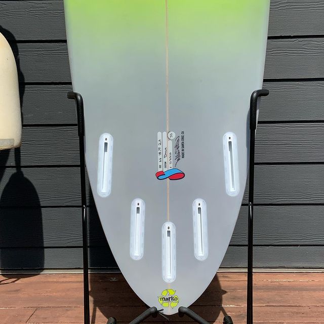 Load image into Gallery viewer, Stretch Custom 6&#39;6 x 18 ¾ x 2 ⅔ Surfboard • USED
