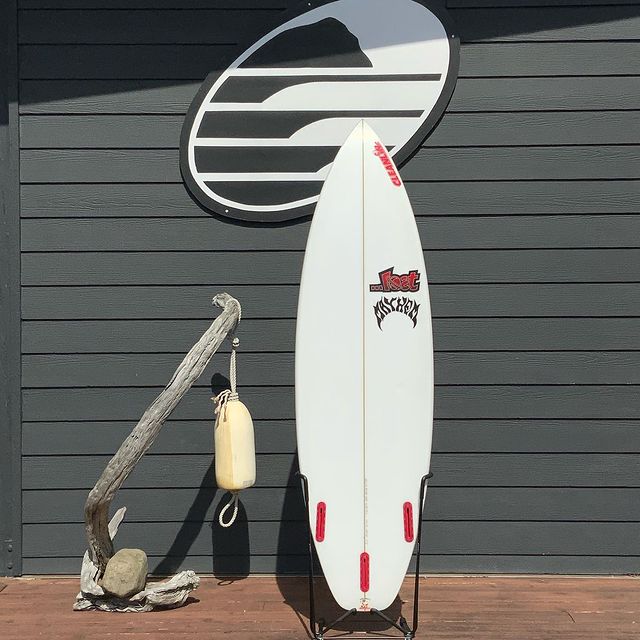 Load image into Gallery viewer, Lost Grinder 6&#39;0 x 19 ⅞ x 2 ½ Surfboard • USED
