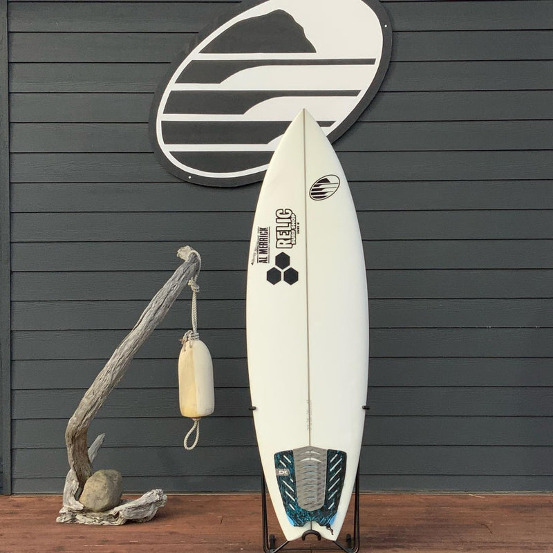 Load image into Gallery viewer, Channel Islands Rocket Wide 5&#39;9 x 19 ¾ x 2 9/16 Surfboard • USED
