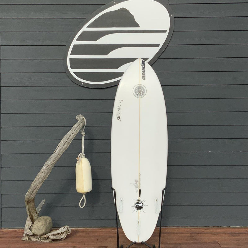 Load image into Gallery viewer, Bauer Custom 5&#39;8 x 20 ½ x 2 9/16 Surfboard • USED
