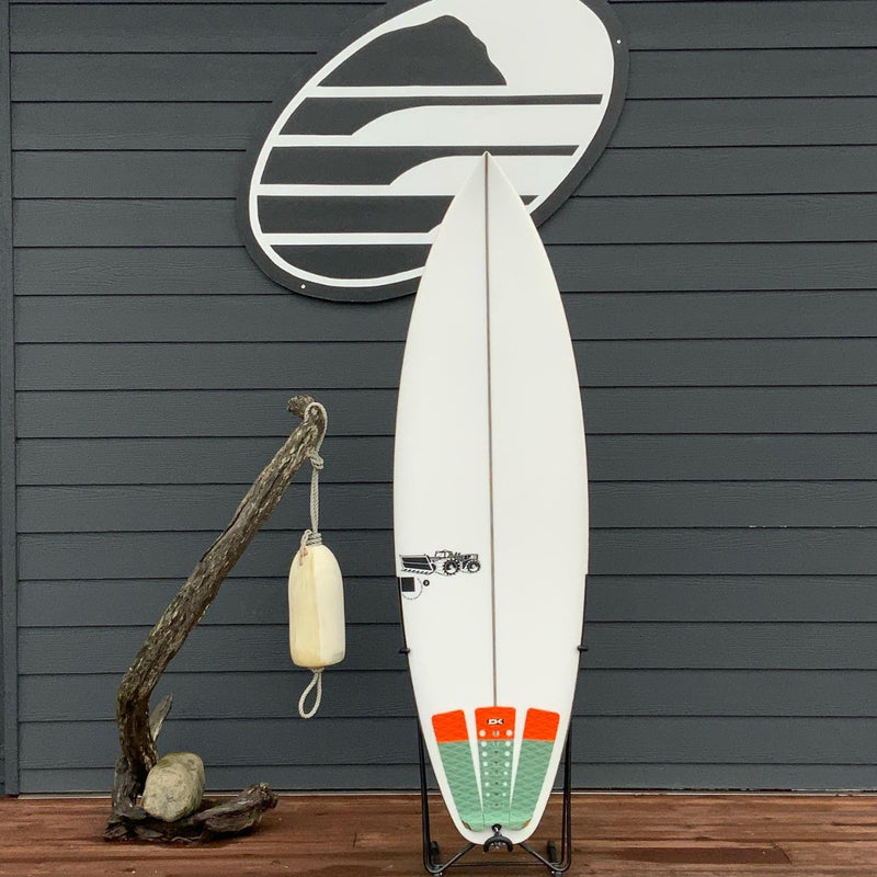 Load image into Gallery viewer, JS Industries Blak Box III 6&#39;0 x 20 ½ x 2 ¾ Surfboard • USED
