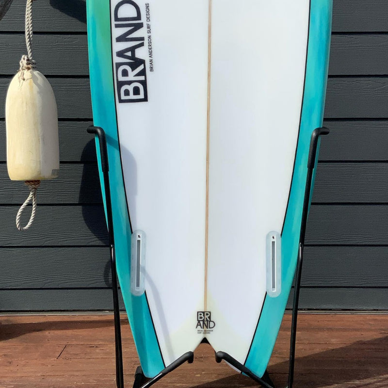 Load image into Gallery viewer, BRAND FishSticks 5&#39;7 x 20 ¾ x 2 ½ Surfboard • USED
