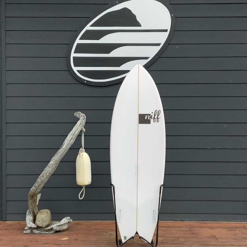 Load image into Gallery viewer, Niff Yankee Doodle 5&#39;7 x 20 ½ x 2 ½ Surfboard • USED
