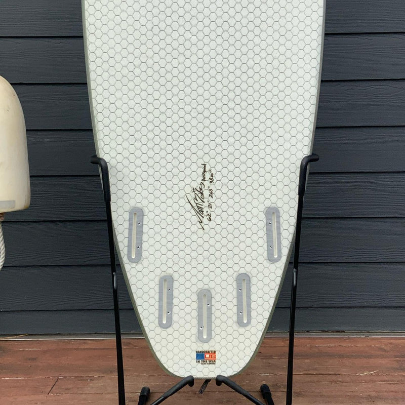 Load image into Gallery viewer, Lost Short Round 6&#39;2 x 21 x 2 ⅝ Surfboard • USED
