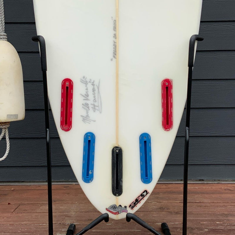 Load image into Gallery viewer, Vercelli Shapes Freddy Da Frog 6&#39;3 x 19 ¼ x 2 ⅗  Surfboard • USED
