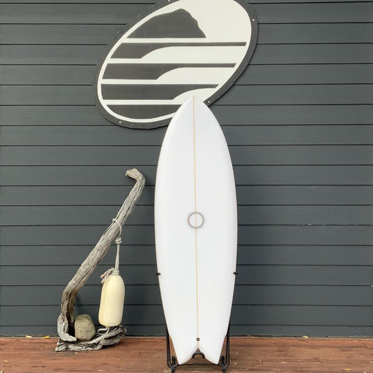 Pace Surfcraft Custom 5'7 x 20 ⅞ x 2 ½ Surfboard • NEW