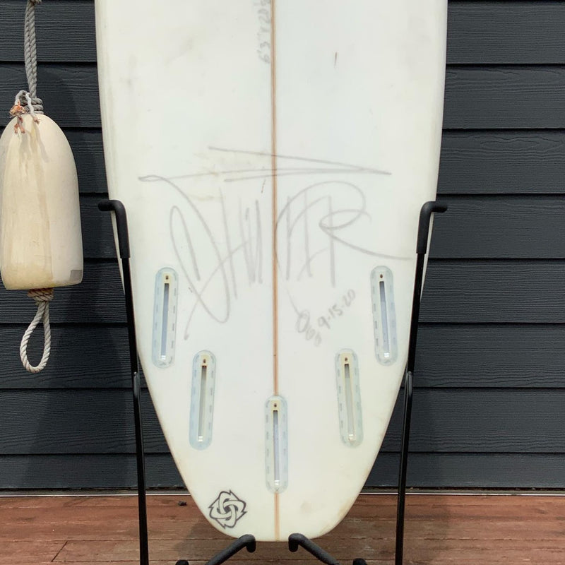 Load image into Gallery viewer, Shuler Mod Spark 6&#39;3 x 20 ½ x 2 ½ Surfboard • USED
