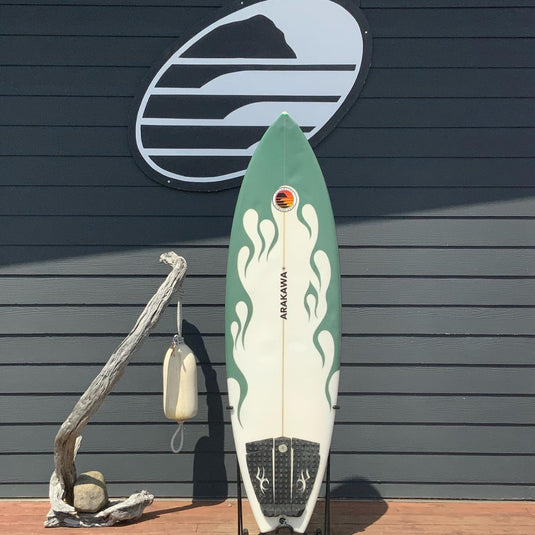 Arakawa Firecat 5'11 x 20 x 2 ⅝ Surfboard • USED