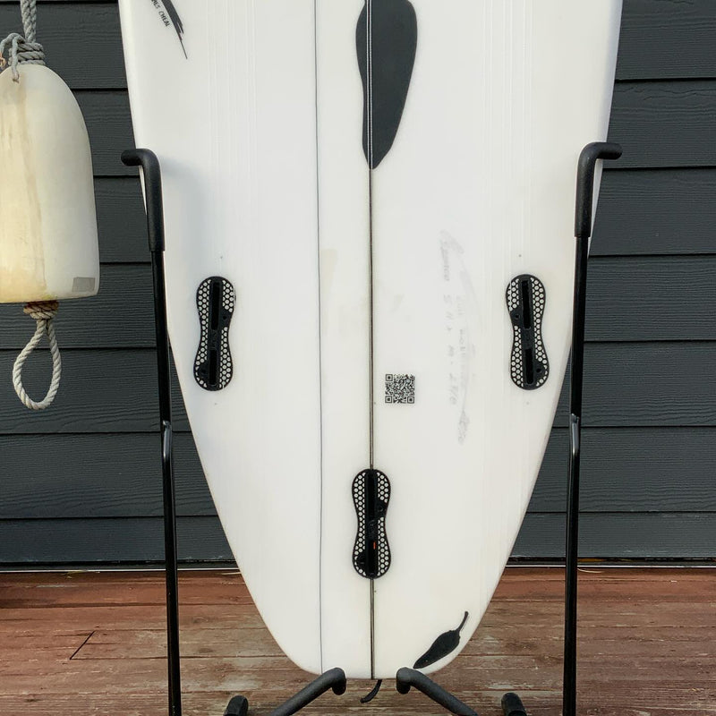 Load image into Gallery viewer, Chilli A2 5&#39;11 x 19 x 2 ⅜ Surfboard • USED
