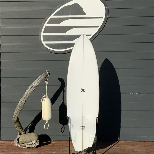 Album Surf Bom Dia (Regular) 5'9 x 18 ⅗ x 2.35 Surfboard • USED