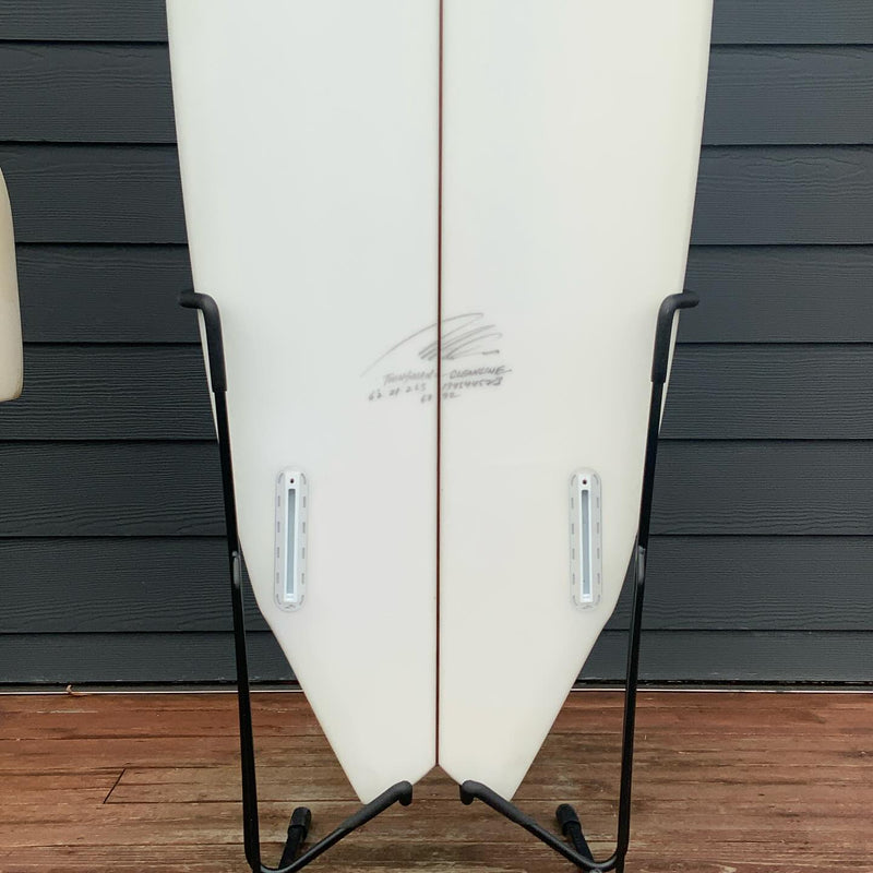 Load image into Gallery viewer, Album Surf Twinsman 6&#39;2 x 21 x 2 ⅝ Surfboard • USED
