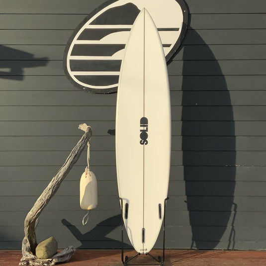 Solid Step-Up 7'6 x 20 x 2 ¾ Surfboard • USED