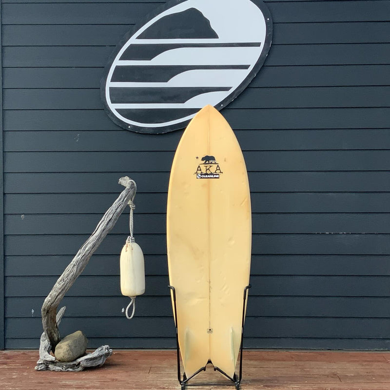 Load image into Gallery viewer, AKA Fish 5&#39;7 x 20 5/16 x 2 ½ Surfboard • USED
