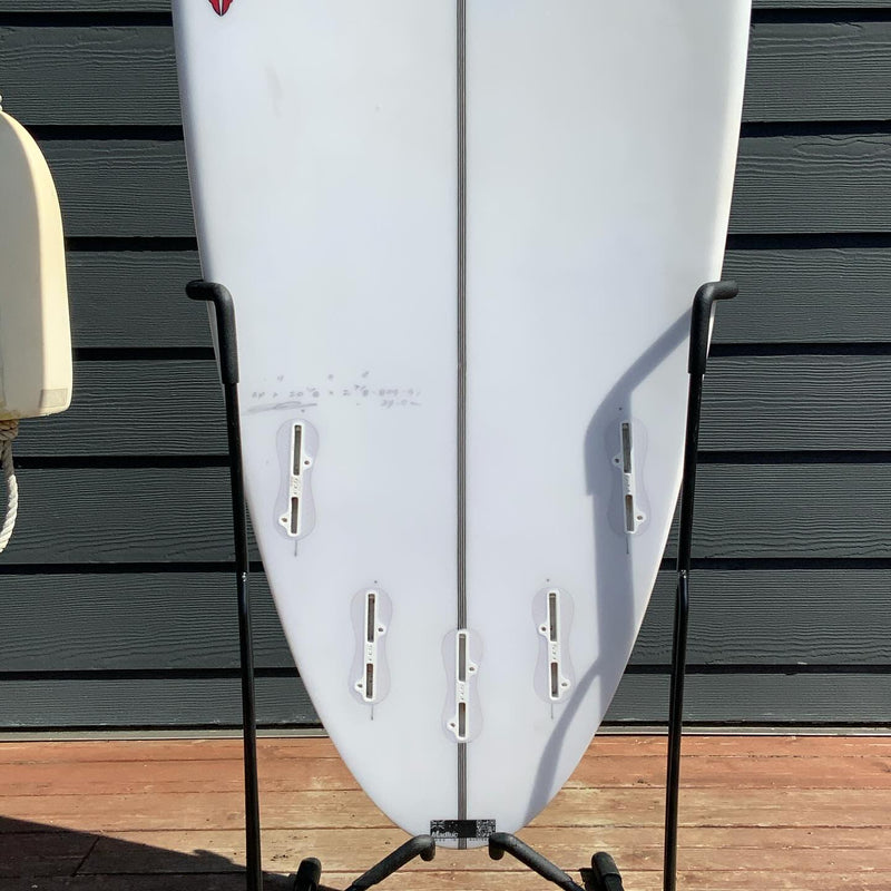 Load image into Gallery viewer, JS Industries Raging Bull 6&#39;4 x 20 ⅛ x 2 ⅞ Surfboard • USED
