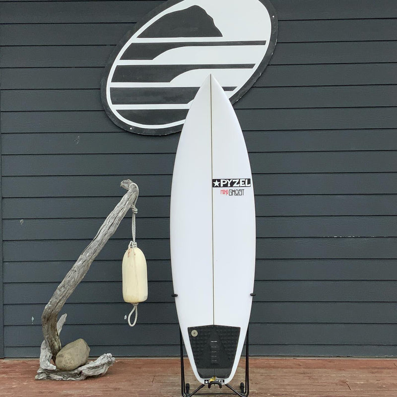 Load image into Gallery viewer, Pyzel Mini Ghost 5&#39;10 x 19 ½ x 2 9/16 Surfboard • USED
