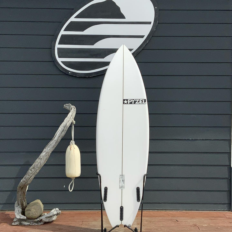 Load image into Gallery viewer, Pyzel Pyzalien II 5&#39;11 x 20 x 2 11/16 Surfboard • USED
