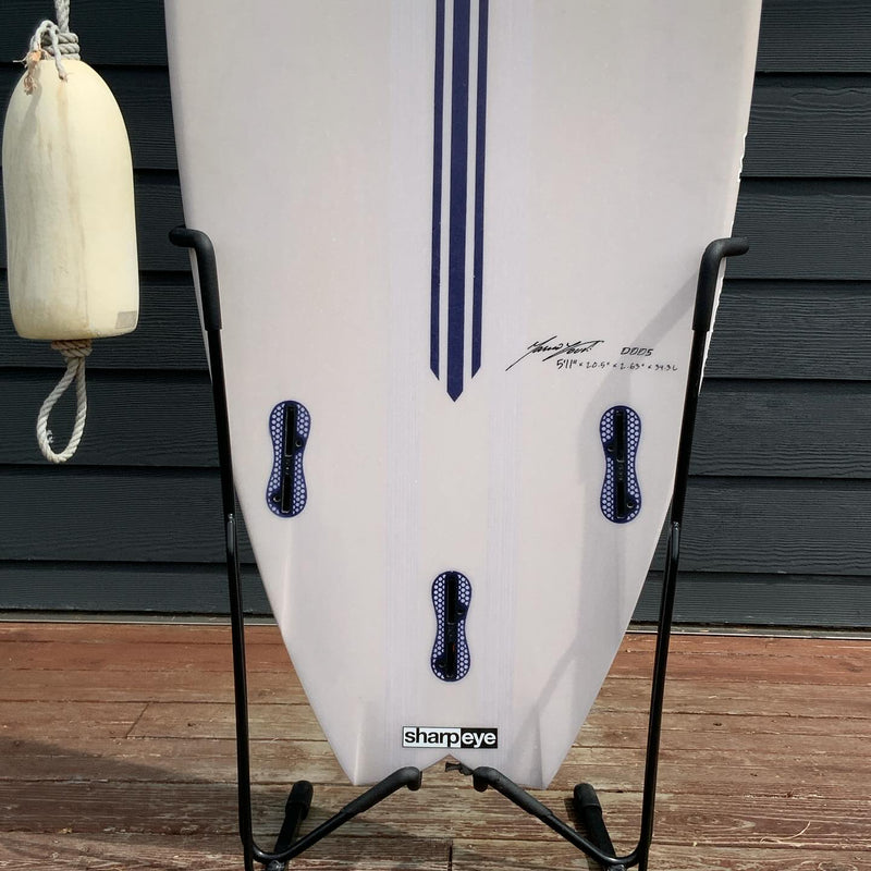 Load image into Gallery viewer, Sharp Eye Twin Turbo 5&#39;11 x 20 ½ x 2 ⅝ Surfboard • USED
