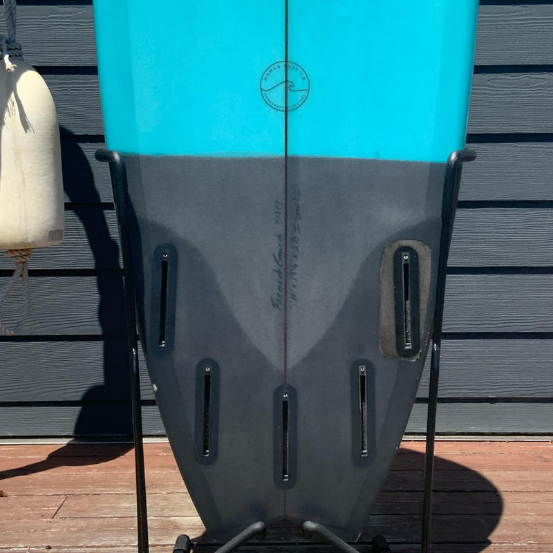 Load image into Gallery viewer, Nomad Custom 5&#39;11 x 19 ½ x 2 ½ Surfboard • USED
