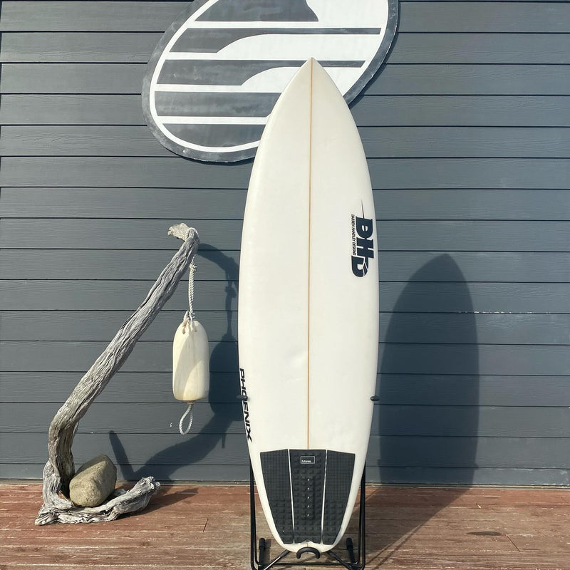 Load image into Gallery viewer, DHD Phoenix 5&#39;5 x 19 x 2 5/16 Surfboard • USED
