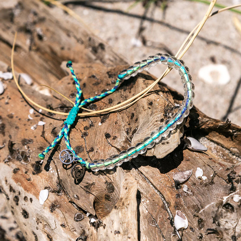 Load image into Gallery viewer, 4Ocean Sea Turtle 2024 Beaded Bracelet
