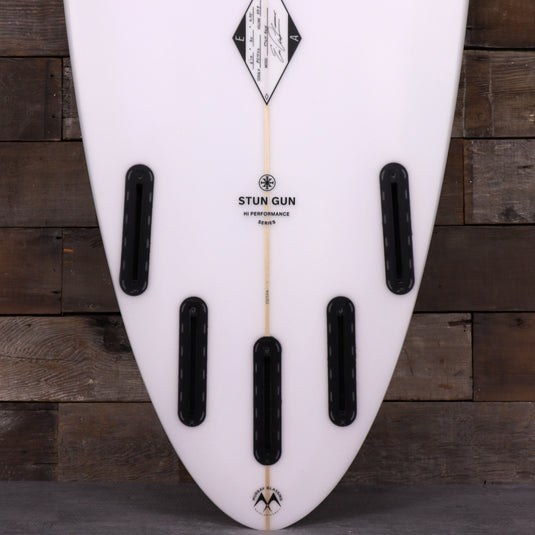 Arakawa Stun Gun 6'10 x 20 x 2 ¾ Surfboard