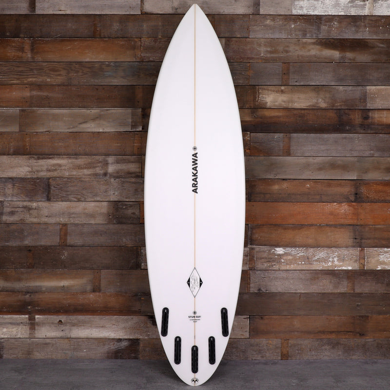 Load image into Gallery viewer, Arakawa Stun Gun 6&#39;6 x 19 ¾ x 2 ⅝ Surfboard
