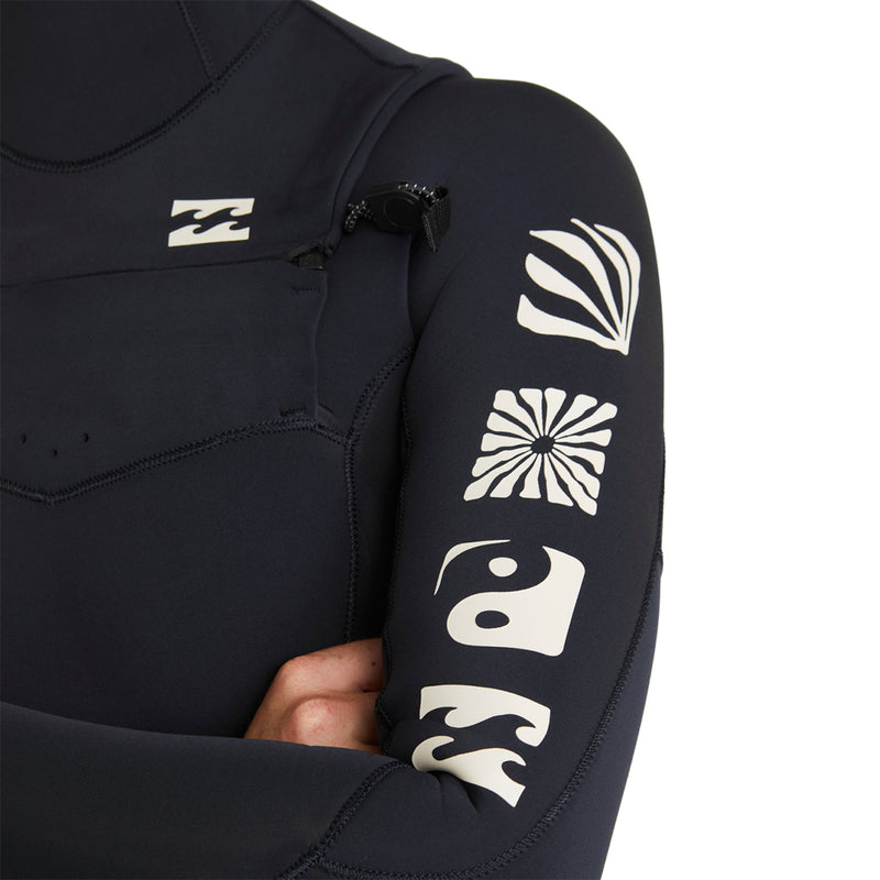 Load image into Gallery viewer, Billabong Women&#39;s Synergy Natural Upcycler 5/4 Hooded Chest Zip Wetsuit
