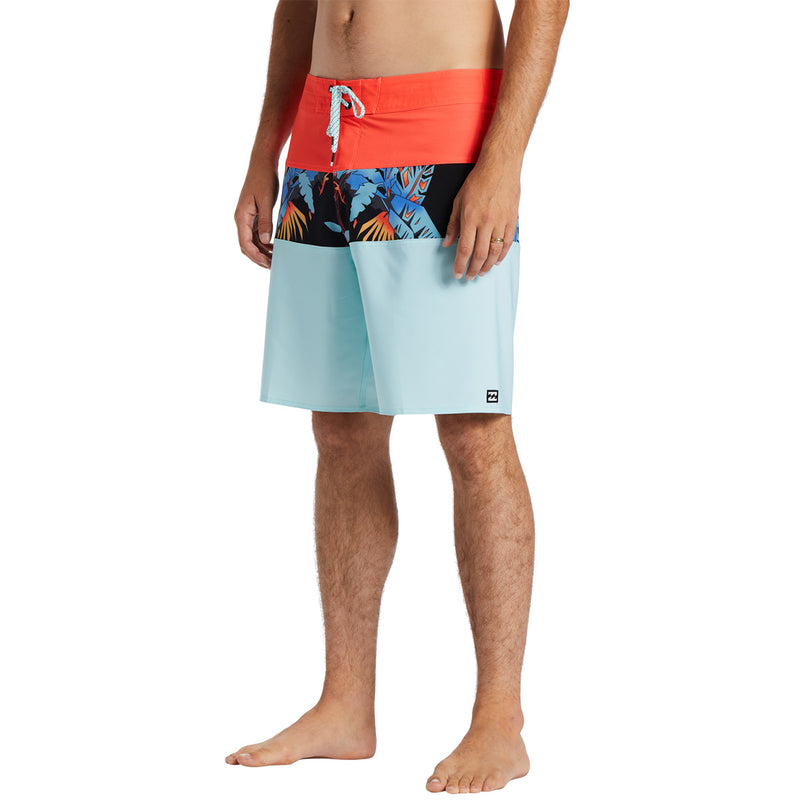 Load image into Gallery viewer, Billabong Tribong Pro Performance 18&quot; Boardshorts
