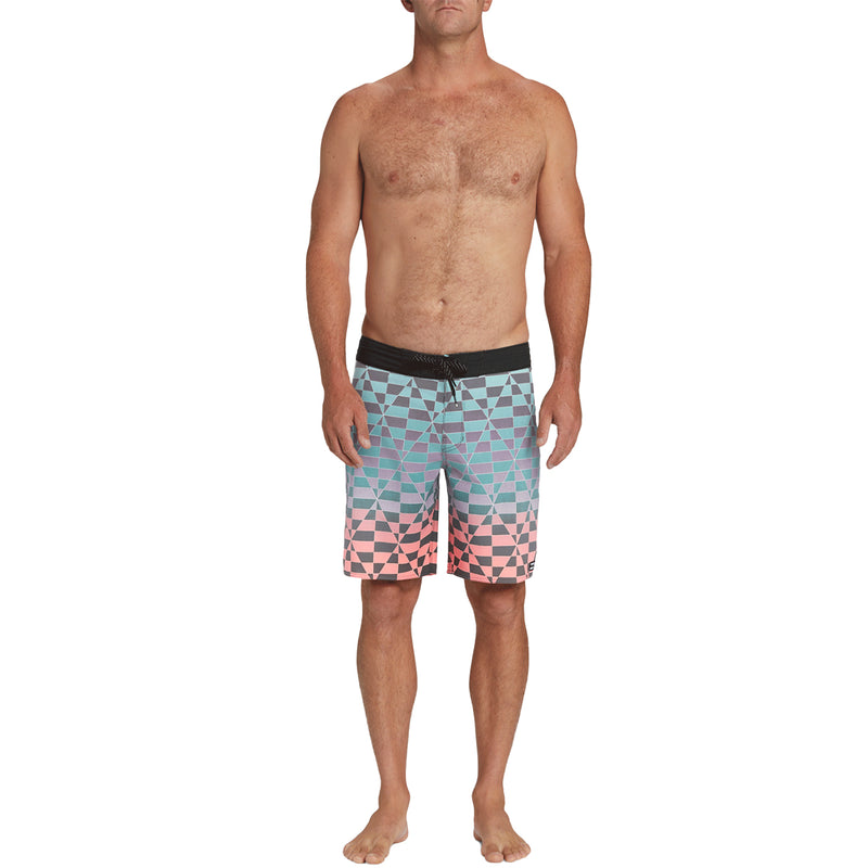 Load image into Gallery viewer, Billabong Sundays Pro 19&quot; Boardshorts
