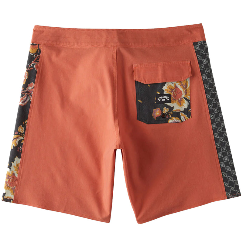 Load image into Gallery viewer, Billabong D Bah Pro 18&quot; Boardshorts
