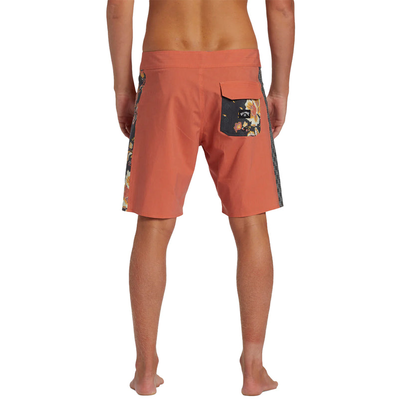 Load image into Gallery viewer, Billabong D Bah Pro 18&quot; Boardshorts
