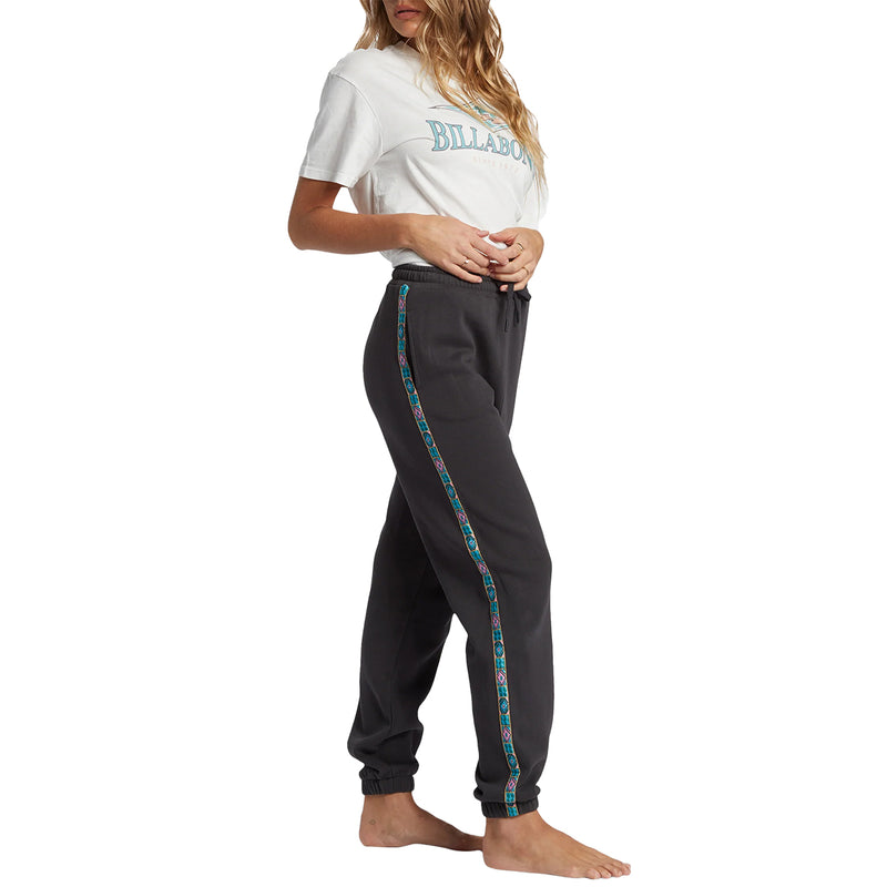 Load image into Gallery viewer, Billabong Women&#39;s Swipe Right Elastic Waist Jogger Sweatpants
