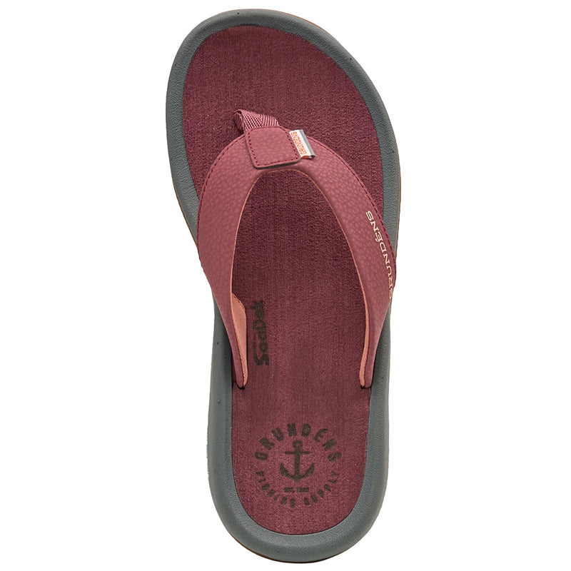 Load image into Gallery viewer, Grundéns Women’s Deck Mate 3-Point Sandals
