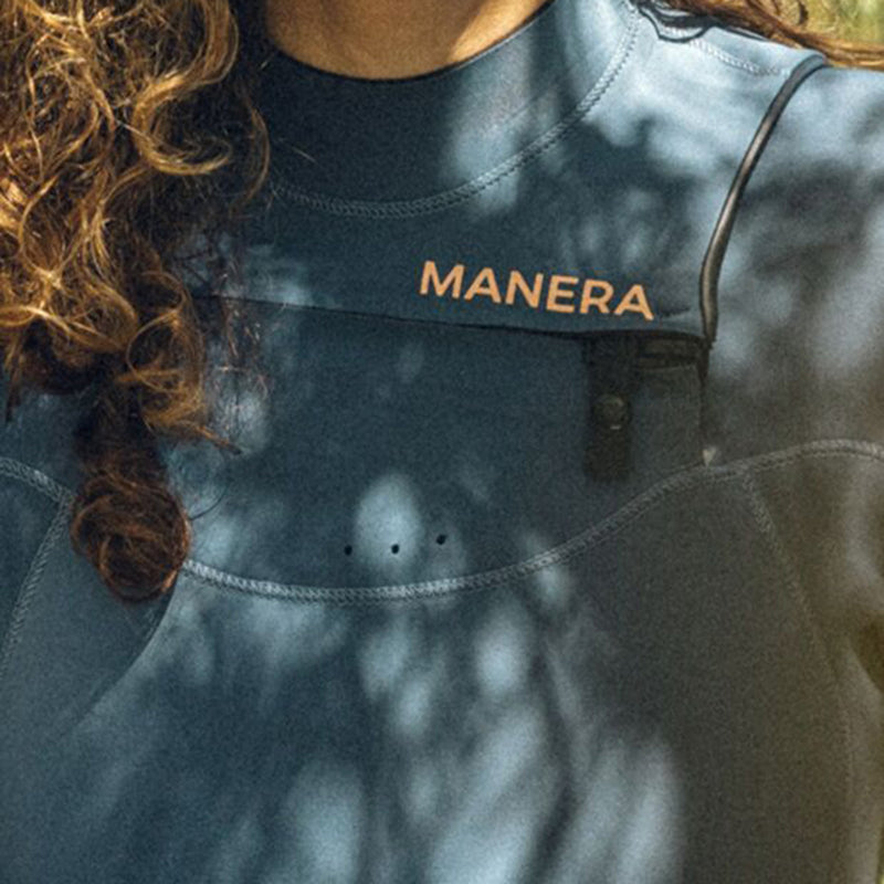 Load image into Gallery viewer, Manera Women&#39;s Seafarer+ Steamer 3/2 Chest Zip Wetsuit
