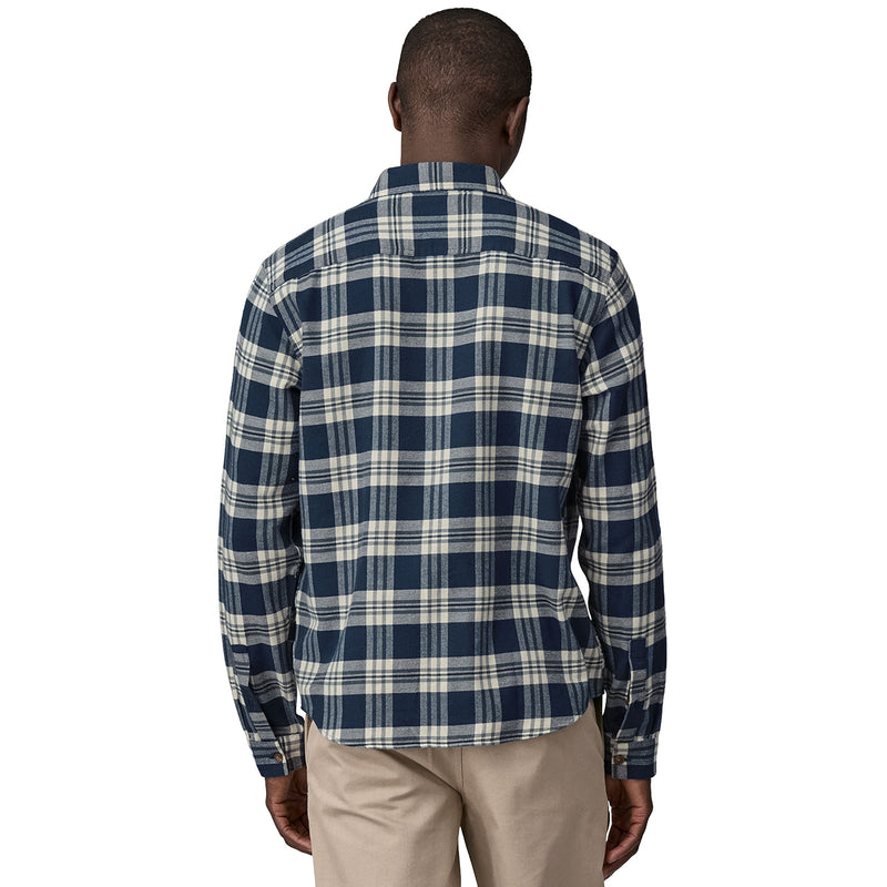 Load image into Gallery viewer, Patagonia Lightweight Fjord Cotton In Conversion Long Sleeve Button-up Flannel Shirt
