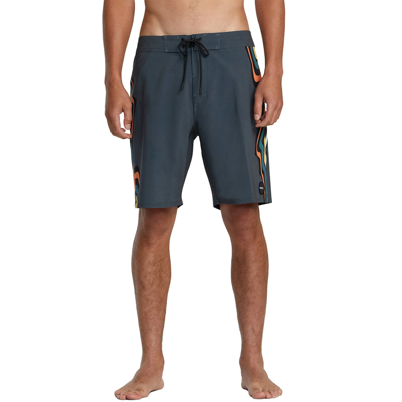 Load image into Gallery viewer, RVCA VA 19&quot; Boardshorts
