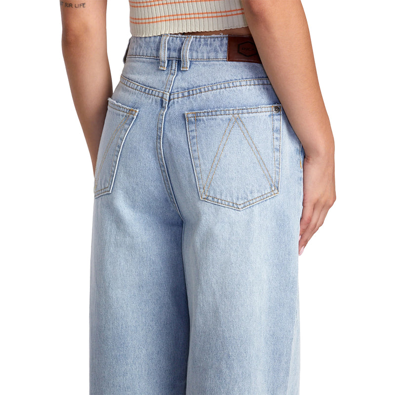 Load image into Gallery viewer, RVCA Women&#39;s Coco Denim Jeans
