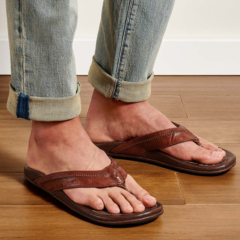 Load image into Gallery viewer, OluKai Hiapo Sandals
