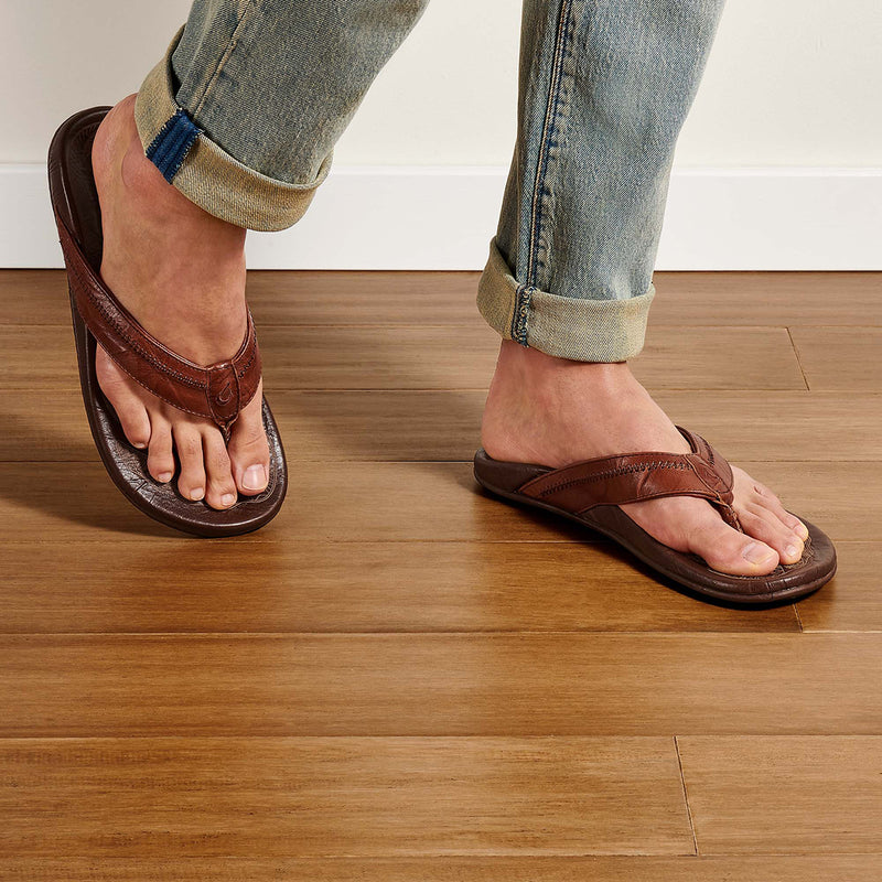 Load image into Gallery viewer, OluKai Hiapo Sandals
