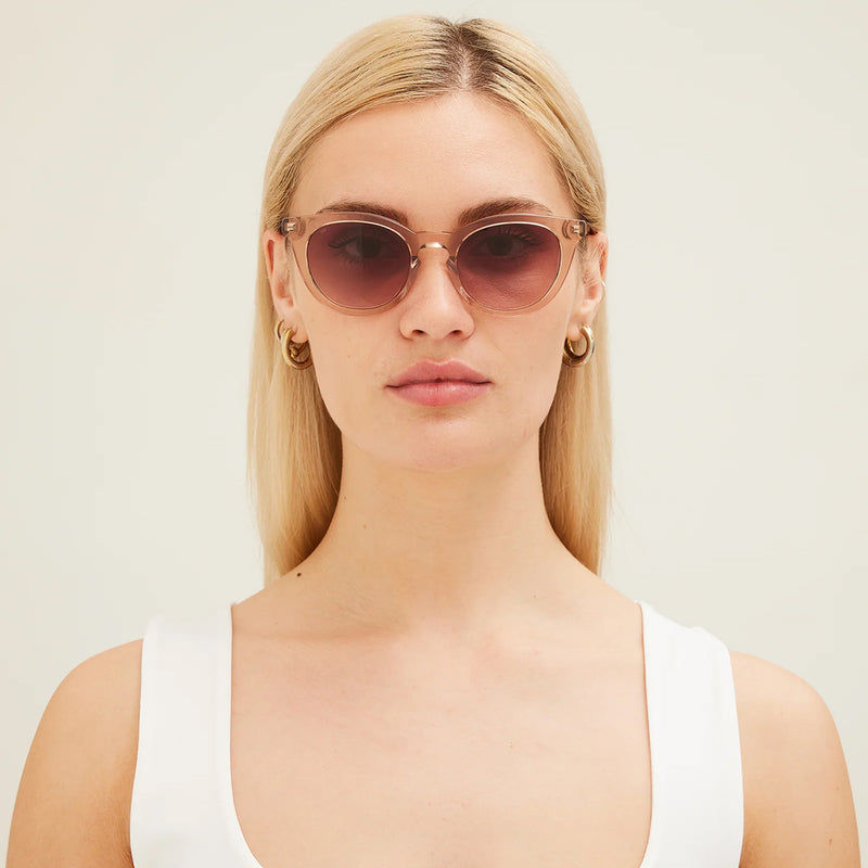 Load image into Gallery viewer, Sito Now Or Never Sunglasses - Syrah/Amethyst Gradient
