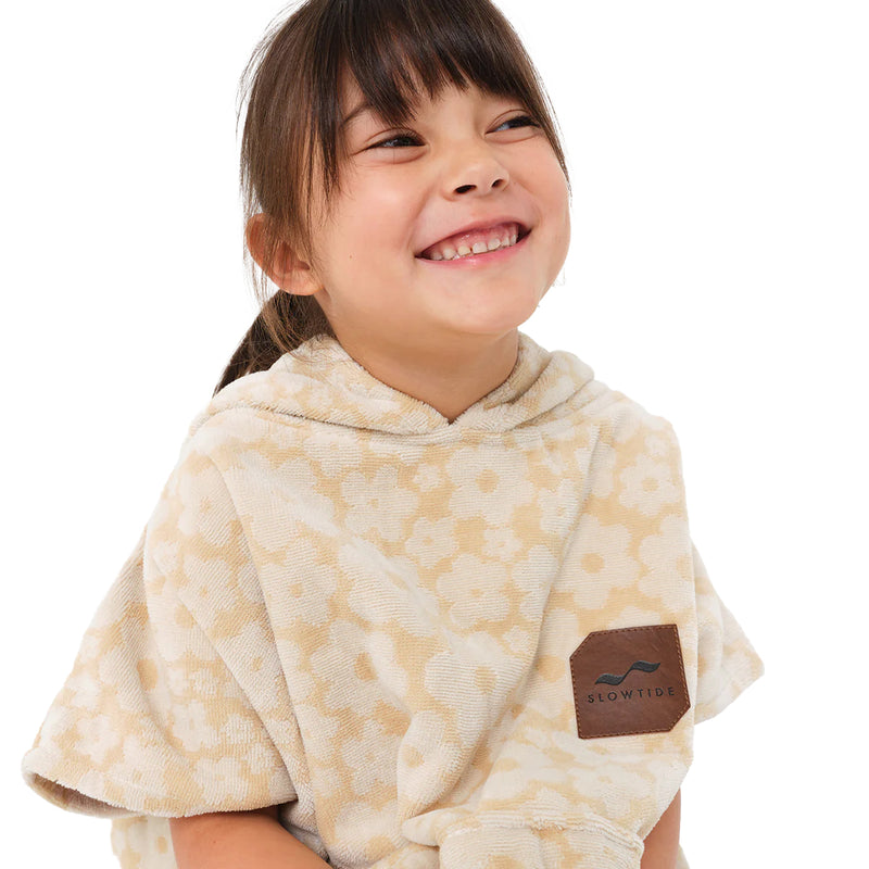 Load image into Gallery viewer, Slowtide Youth Ginny Hooded Changing Poncho
