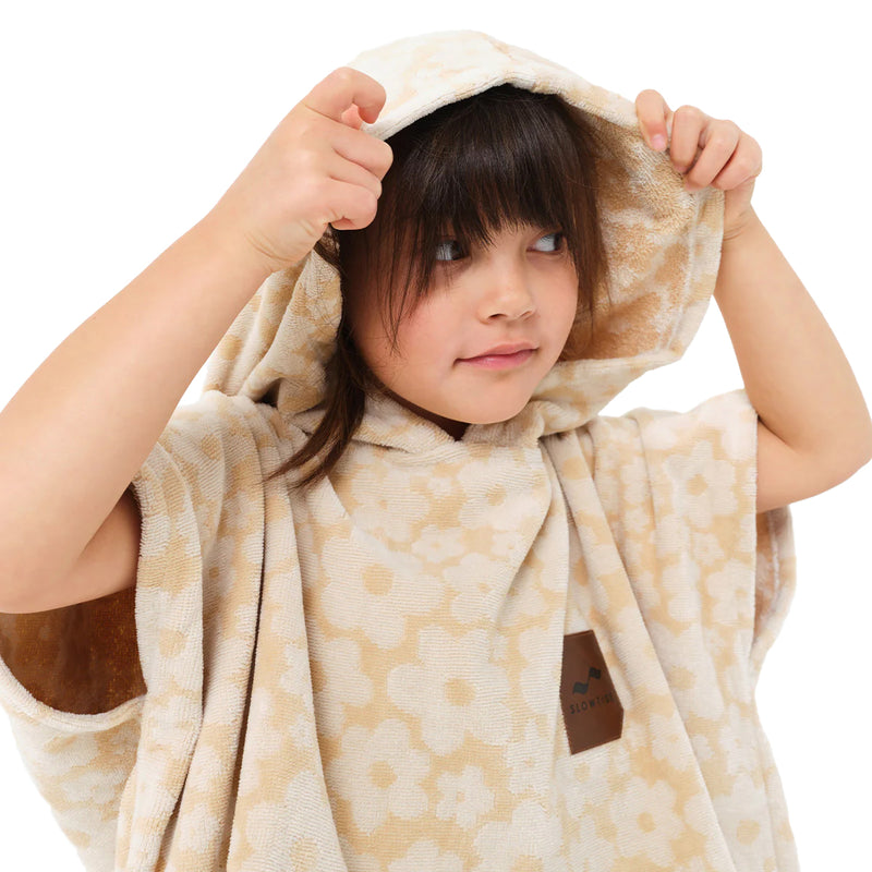 Load image into Gallery viewer, Slowtide Youth Ginny Hooded Changing Poncho
