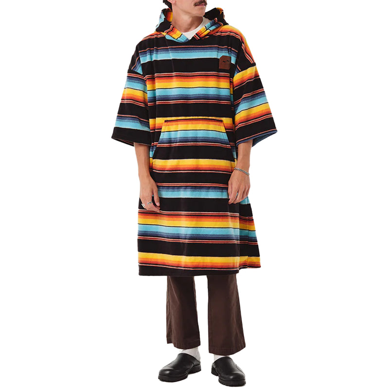 Load image into Gallery viewer, Slowtide El Cap Chilling Fleece Hooded Changing Poncho
