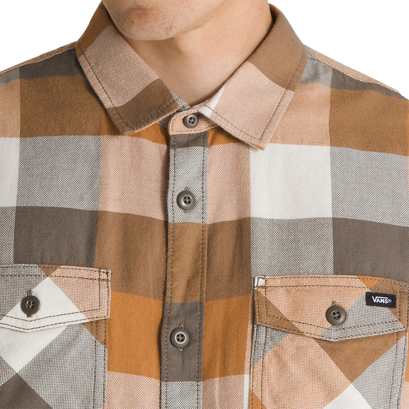 Load image into Gallery viewer, Vans Box Long Sleeve Button-Up Classic Flannel Shirt
