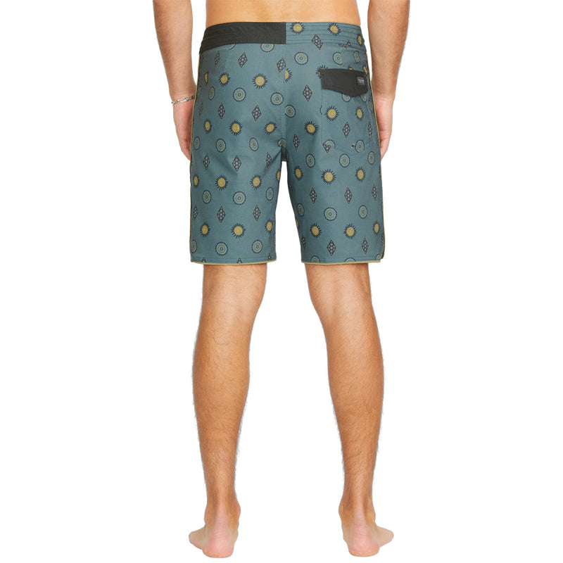 Load image into Gallery viewer, Volcom Mister Fib Scallop Stoney Trunks 19&quot; Boardshorts
